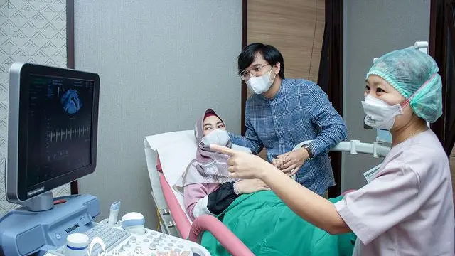 6 Momen Annisa Ex Cherrybelle Umumkan Anak Pertama, Usai 4 Tahun Menanti