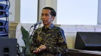 Joko Widodo saat peringatan Hari Film Nasional ke-65 di Istana Merdeka, Jakarta Pusat, Senin (30/3/2015). (Liputan6.com/Faizal Fanani)