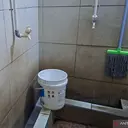 PAM Bakal Mati 6 Hari, Warga Cengkareng Tampung Air di Ember dan Galon