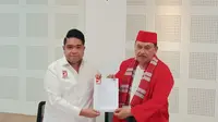 Ketua DPW PSI DKI Jakarta Justin Adrian Untayana dan Achmad Sajili. (Liputan6.com/Dian Agustini)