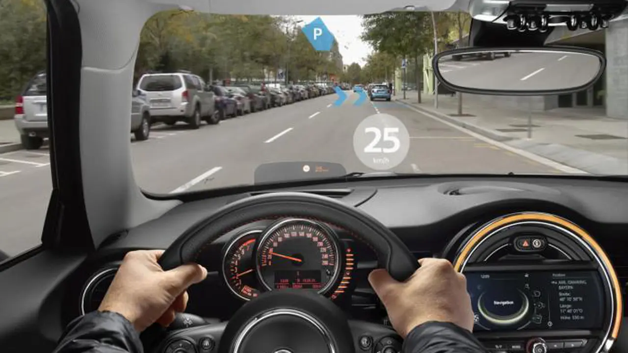 MINI Augmented Vision