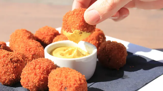 4 Kreasi Sosis yang Mudah Dibuat, Nggak Perlu Lagi Jajan di Luar Rumah