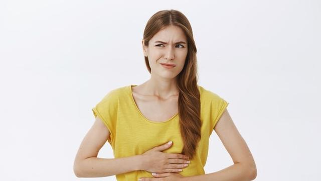 Ilustrasi menahan buang air kecil