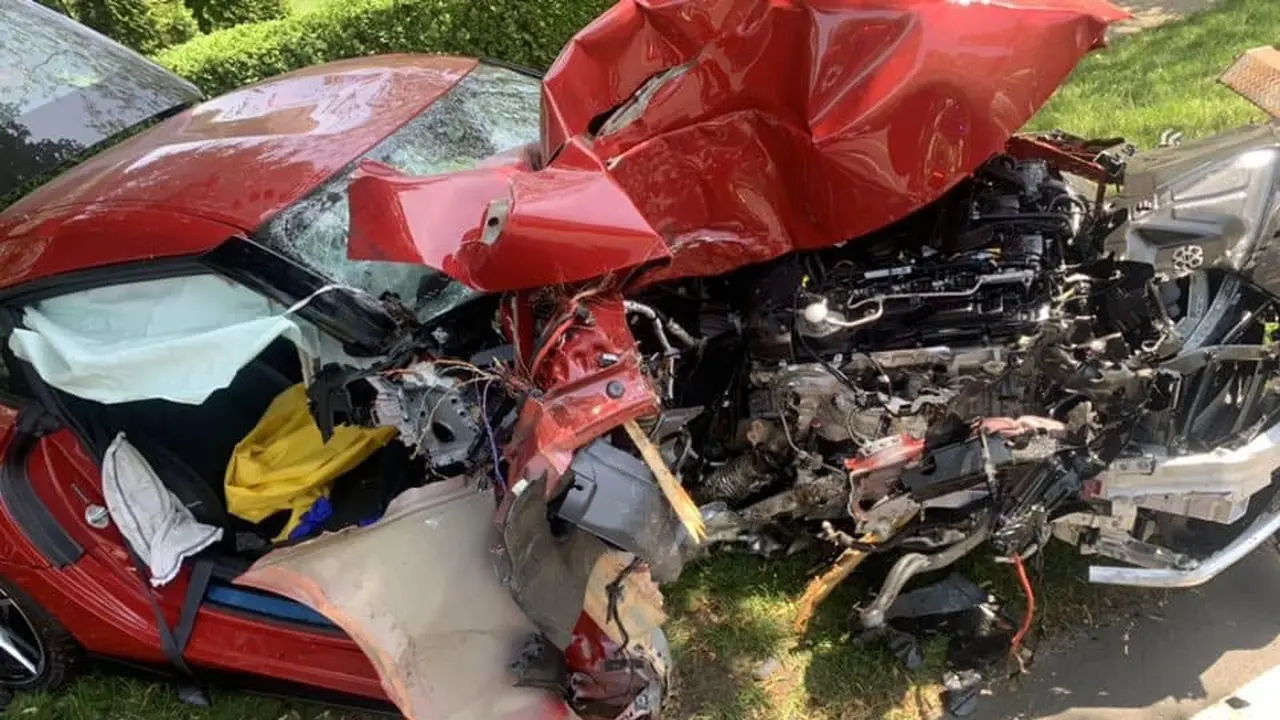 Hancur Lebur, Toyota Supra Tabrak Pohon Saat Test Drive (Carscoops)