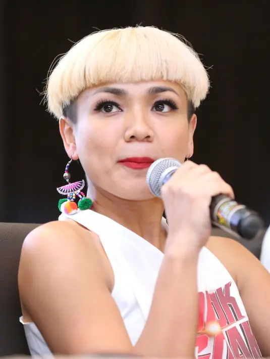 Film yang dibintangi Nirina, Ario Bayu, Tika Bravani, Dwi Sasono, Arifin Putra, Muhadkly Acho, Cornelio Sunny, dan Dwi Sasono ini baru akan memulai proses syutingnya pada 20 April 2017 mendatang. (Adrian Putra/Bintang.com)