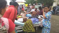 80 Korban Kritis Gempa Aceh Dilarikan ke RS Bireun