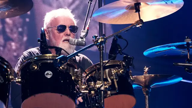 FOTO: Konser Tur Eropa, Queen dan Adam Lambert Guncang Italia