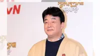 Baek Jong Won, Chef Terkenal Korea Selatan yang Berhasil Menyelamatkan Pasien Serangan Jantung dengan Melakukan CPR atau Resusitasi Jantung Paru (RJP) (Foto: entertain.naver.com/read?oid=241&aid=0003306225)