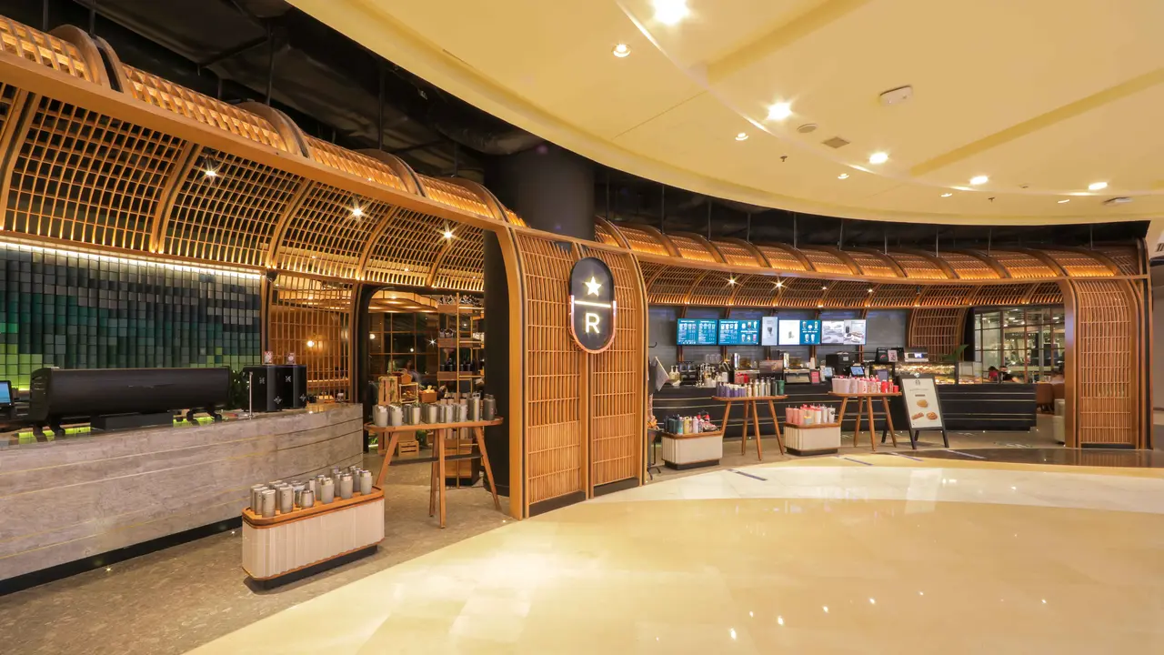 Wajah Baru Starbucks Reserve Grand Indonesia yang Memanjakan Lima Panca Indera