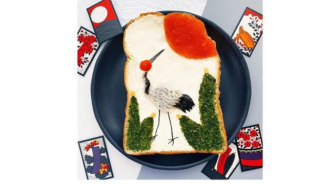 Tak Hanya dengan Meses, Seniman Ini Buat 7 Lukisan Keren dari Roti Tawar