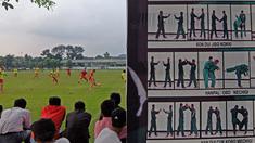 Bambang Pamungkas dan rekan-rekannya berlatih mematangkan strategi untuk mengarungi putaran kedua Torabika SC 2016 di Lapangan Yon Zikon TNI AD, Selasa (6/9/2016). (Bola.com/Nicklas Hanoatubun)