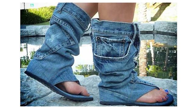 Gaya fashion nyeleneh (Sumber: Ground Zero)