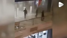 Kebakaran melanda sebuah pusat perbelanjaan Pejaten Village, Jakarta Selatan. Petugas pemadam kebakaran turun tangan, sebanyak 10 mobil pemadam pun dikerahkan.