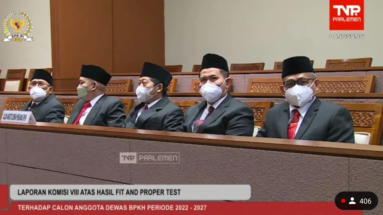 Komisi VIII DPR RI telah menetapkan lima orang anggota dewan pengawas badan pengelola keuangan haji (BPKH) dari unsur masyarakat pada tanggal 30 Agustus 2022.