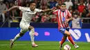 Bertanding di stadion Metropolitano, Real Madrid harus puas bermain imbang melawan Atletico Madrid 1-1. (JAVIER SORIANO/AFP)