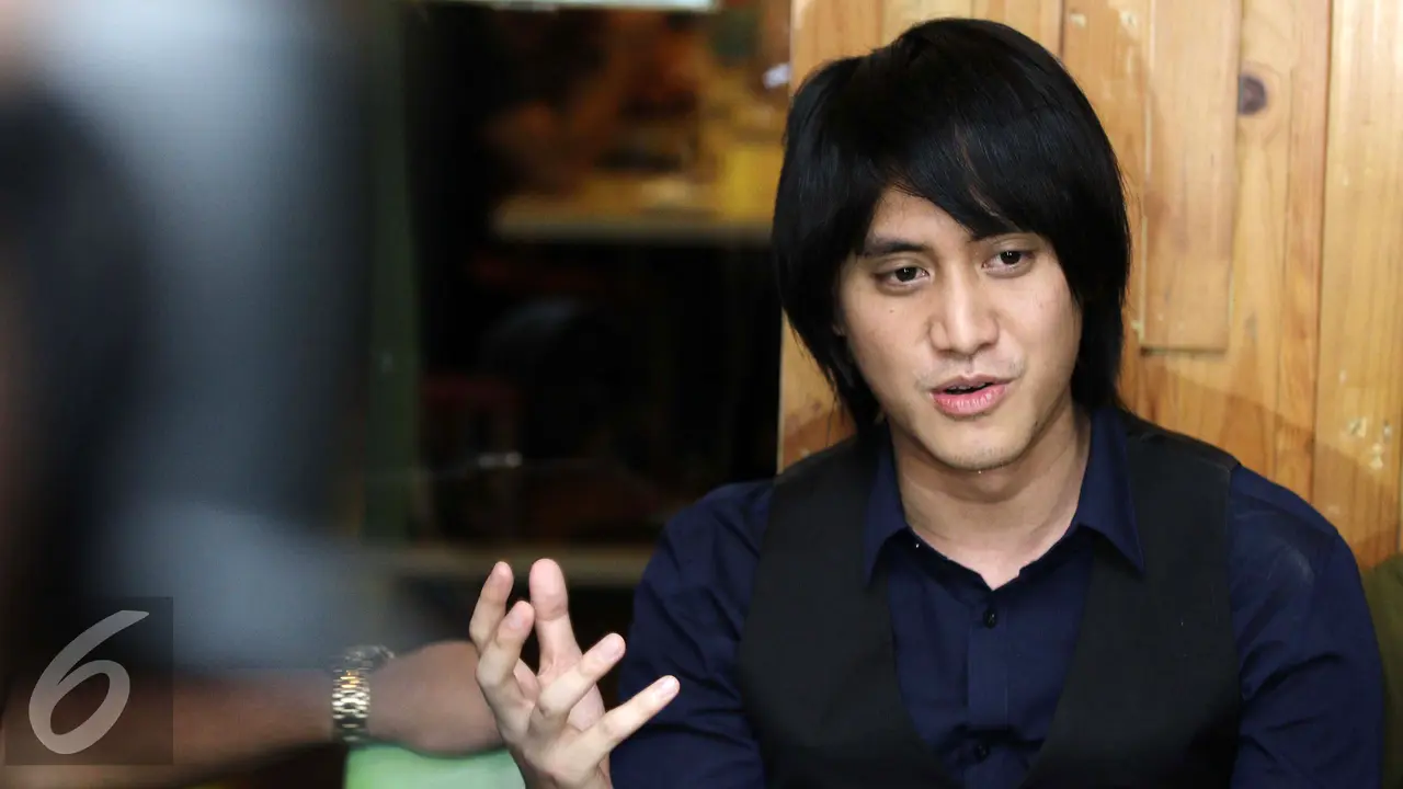 Kevin Aprilio