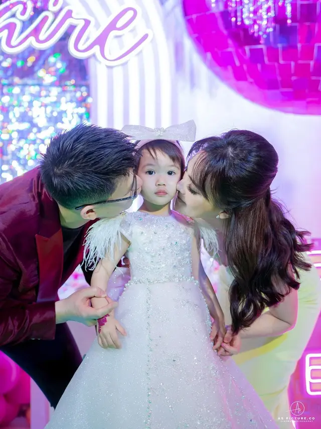 Perayaan ultah Claire, anak Shandy Aulia (Instagram/shandyaulia)