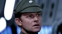 Michael Pennington: Star Wars Actor Dies at 82, Here's His Profile