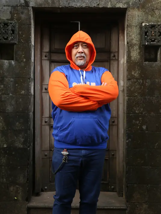 Tak hanya itu, ia pun tak lagi bisa mengenakan kembali kostum tersebut jika sudah terkena keringat. Jadi hanya bisa sekali pakai saja. (Nurwahyunan/Bintang.com)