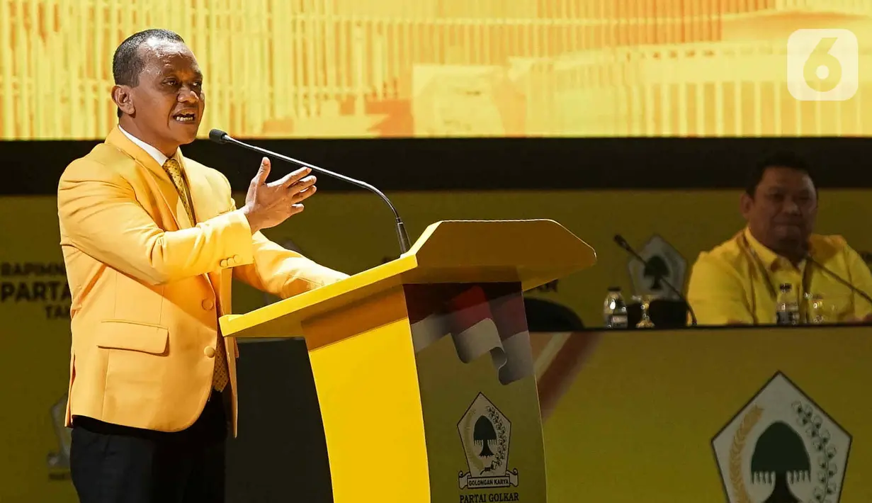 Selanjutnya, Bahlil Lahadalia bertugas menyusun perangkat Dewan Pimpinan Pusat Partai Golkar periode 2024-2029. (Liputan6.com/Herman Zakharia)