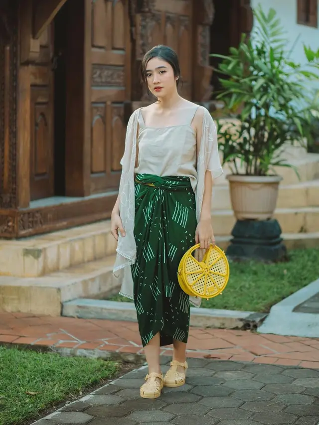 Cara Styling Wastra Tanpa terlihat Kuno.