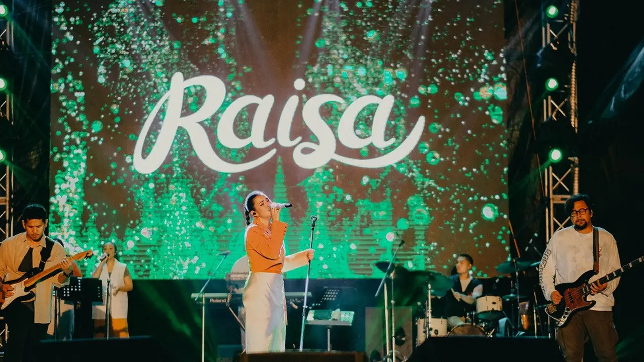 Penampilan Raisa dalam konser Collabonation Tour di Jember, Kamis (30/6/2022). (Foto: Istimewa)