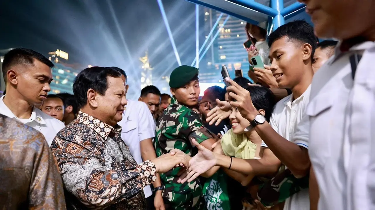 Titiek Soeharto Dampingi Prabowo di Malam Tahun Baru