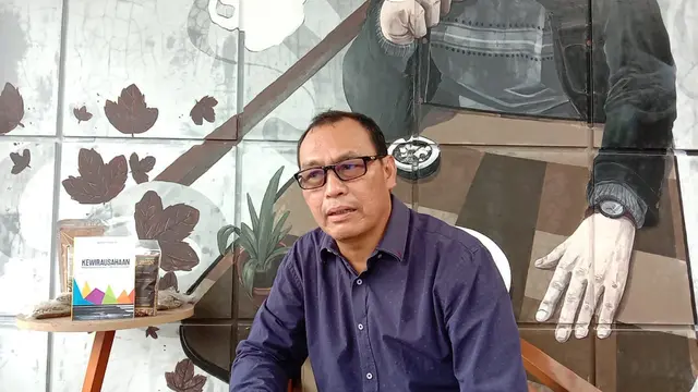 Bupati Mentawai Yudas Sabbagalet. (Liputan6.com/ Novia Harlina)