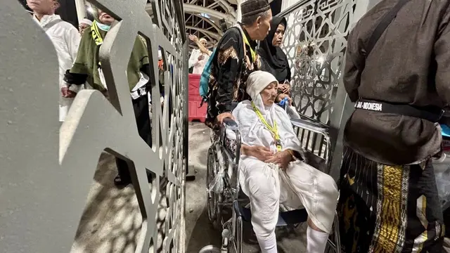 Jalur khusus jemaah haji lansia dan pengguna kursi roda di Terminal Ajyad, Makkah, difoto pada 14 Mei 2026.