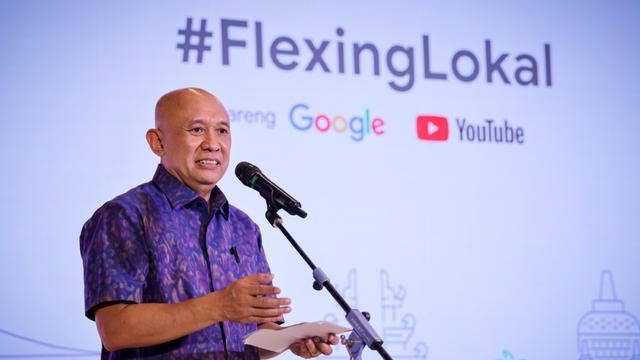 Menteri Koperasi dan UKM (MenKopUKM) Teten Masduki pada acara Flexing Lokal Bareng Google dan YouTube di Lokananta, Surakarta, Sabtu (12/8/2023).