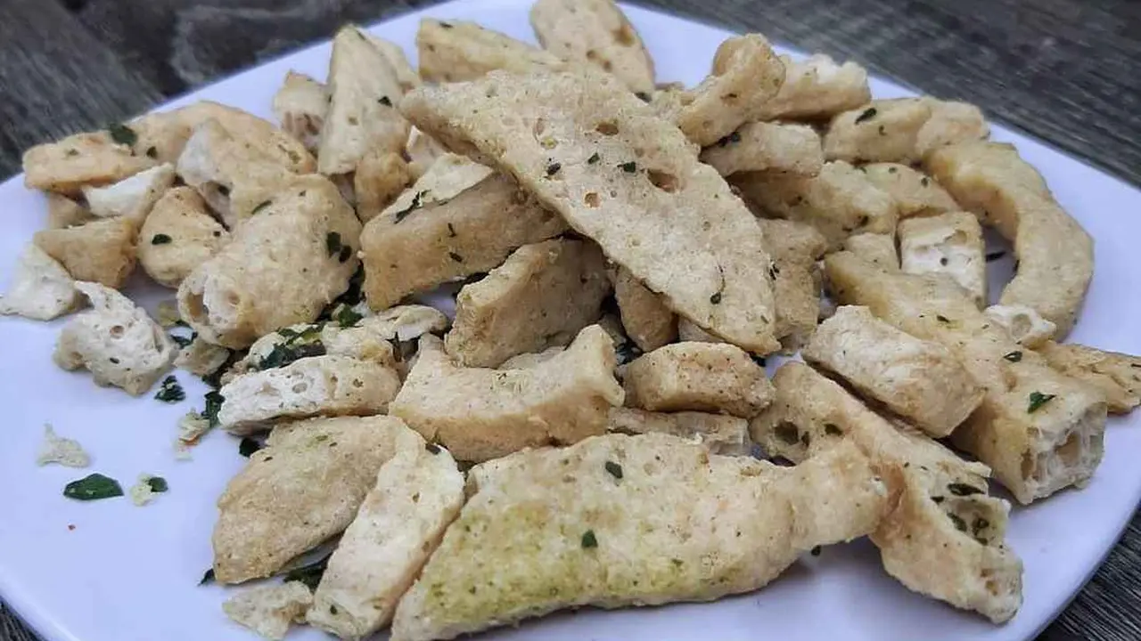 Penggemar Camilan Wajib Cobain Menu Nona Basreng