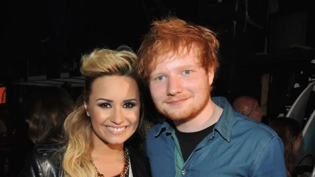 [Bintang] Demi Lovato & Ed Sheeran