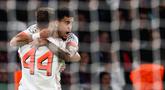 Pemain Bayern Munchen, Luis Diaz melakukan selebrasi setelah mencetak gol ke gawang PSG dalam laga Liga Champions 2025/2026 di Parc des Princes, Paris, Prancis, Selasa (04/11/2025) waktu setempat. (AFP/Franck Fife)