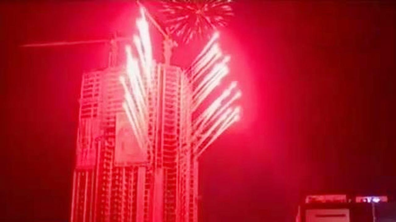 Tawuran Antar-Warga hingga Pesta Kembang Api 