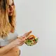 Clean eating dapat menjadi sebagai salah satu cara untuk membantu mengatur pola konsumsi makanan (Sumber: Pexels.com)