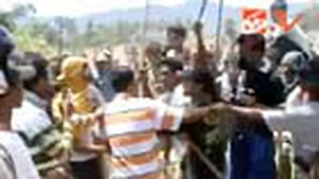 Warga Bima Mengamuk Tolak Pertambangan Emas