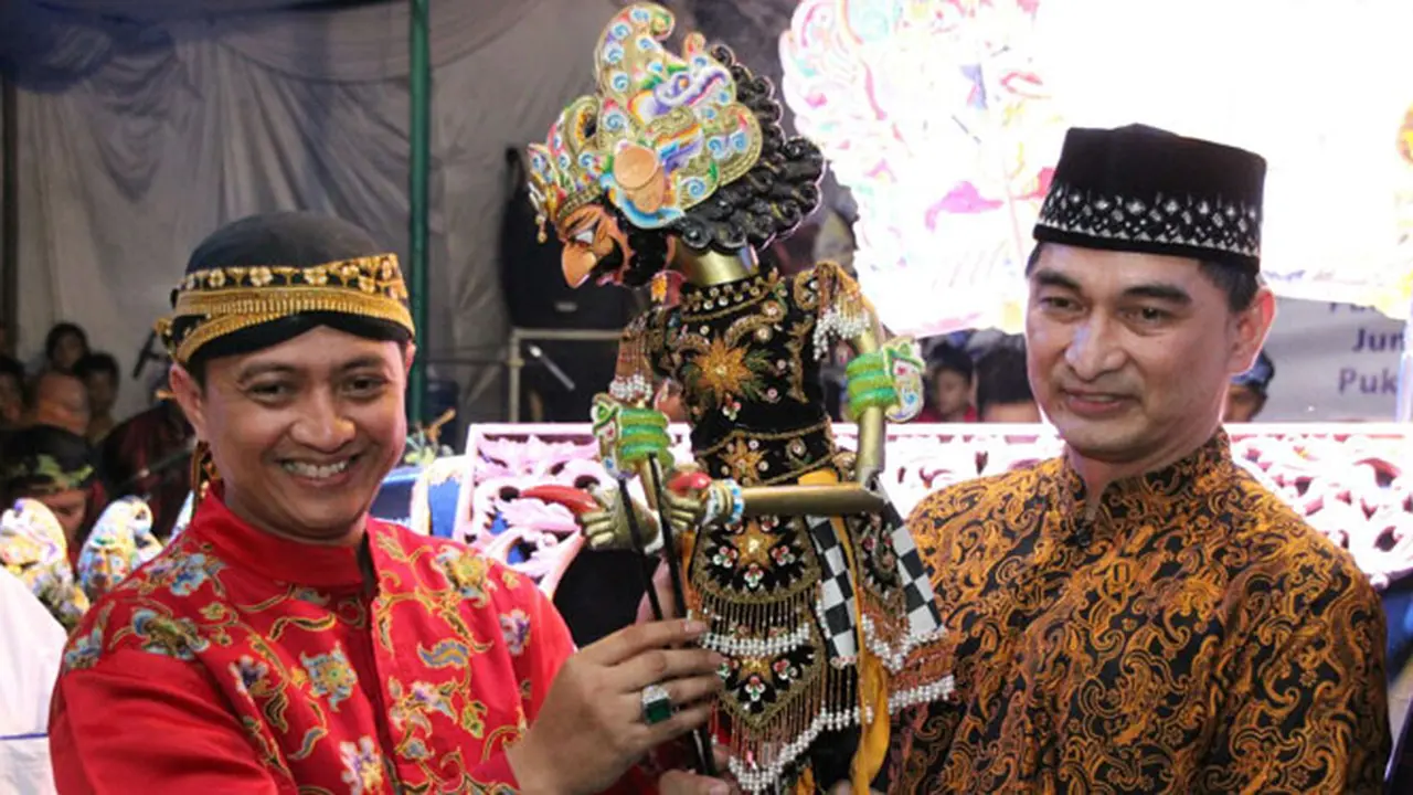 Kolaborasi Empat Pilar MPR dan Wayang Golek di Pandeglang