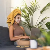 inilah beberapa bahan alami yang bisa dijadikan masker wajah/shutterstock/AlessandroBiascioli