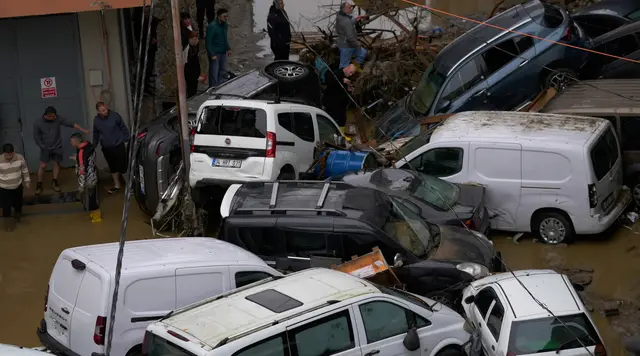 Banjir Terparah dalam 84 Tahun Terjang Istanbul, 4 Orang Tewas