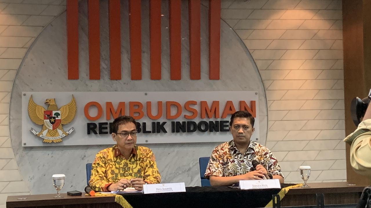 Ombudsman RI mengungkapkan sejumlah temuan dalam tinjauannya di lapangan pada pada operasional Kereta Cepat Jakarta Bandung (KCJB) atau Kereta Cepat Whoosh.