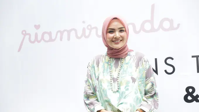 [Bintang] Ria Miranda