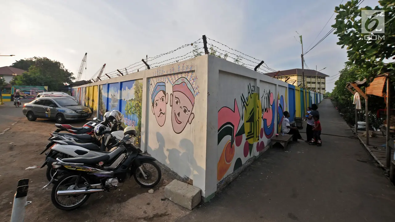 Warna-warni Mural Betawi di Kampung Pitung