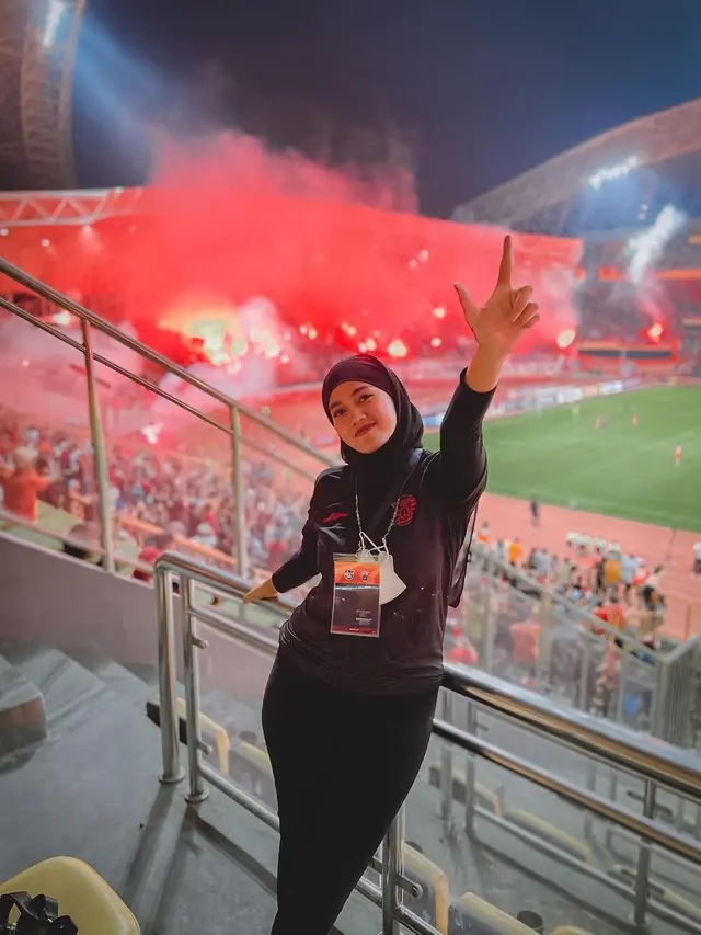 Usai Jalani Umroh, Ini 7 Gaya Jess Amalia yang Tetap Tampil Berhijab