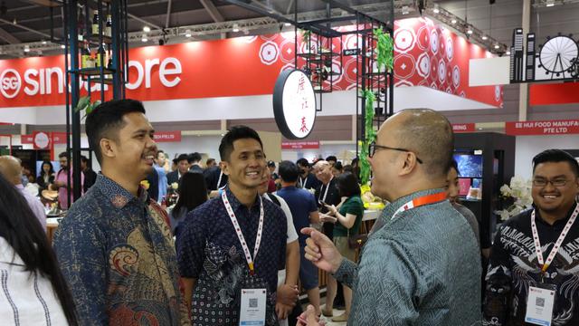 Kantor Atase Perdagangan Indonesia di Singapura mengikuti pameran berskala internasional.