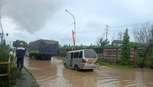 banjir rendam sejumlah tempat di Banten. (Liputan6.com/Yandhi Deslatama)