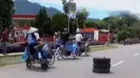 Aksi balap becak yang diadakan di Kabupaten Kepahiang, Bengkulu.