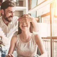 Biar Nggak Merusak Hubungan, Begini Cara Menyatakan Cinta ke Sahabat Dekat