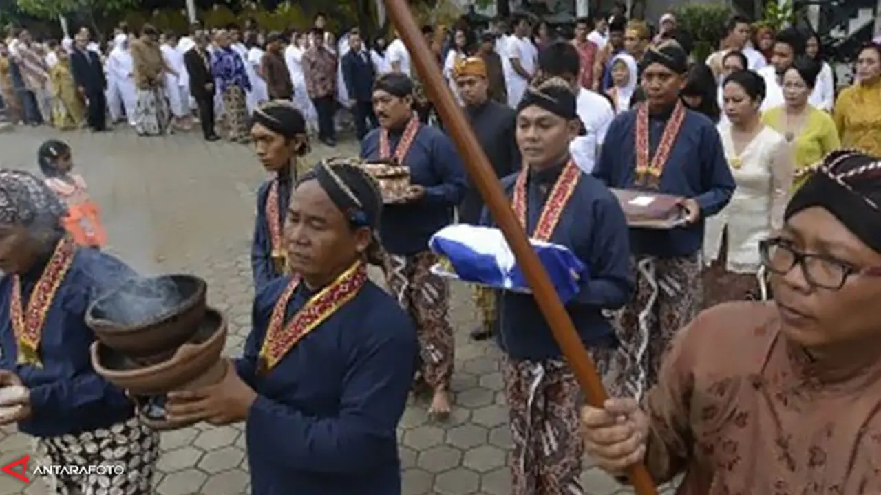 ruwatan-131230c.jpg