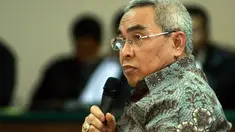 Bupati Kutai Timur Isran Noor bersaksi untuk terdakwa Anas Urbaningrum di Pengadilan Tipikor, (1/9/14).(Liputan6.com/Faisal R Syam)