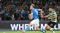 Lihat Nih MU! Rasmus Hojlund Gacor Banget, Cetak Brace antar Napoli Kalahkan Sporting di Liga Champions